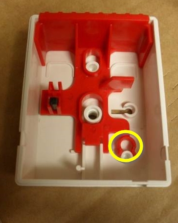 REMOVE THIS CLIP FOR NON-LATCHING